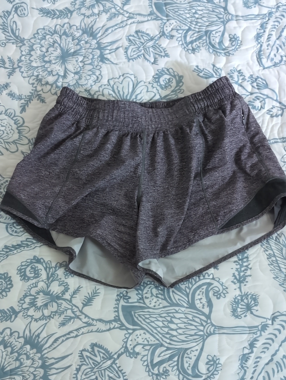 Lululemon Size 8 Gray Gym Shorts